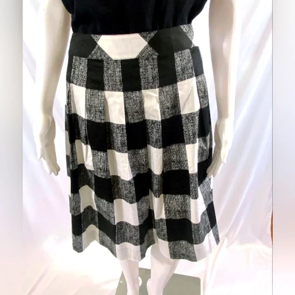 Talbots Pleated Plaid Skirt - Picture 4 of 6